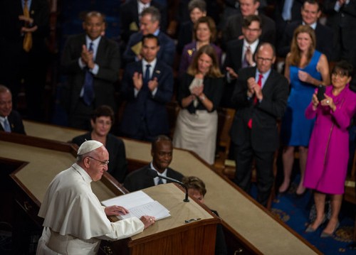 Pope Francis delivers speech to US Congress - ảnh 1